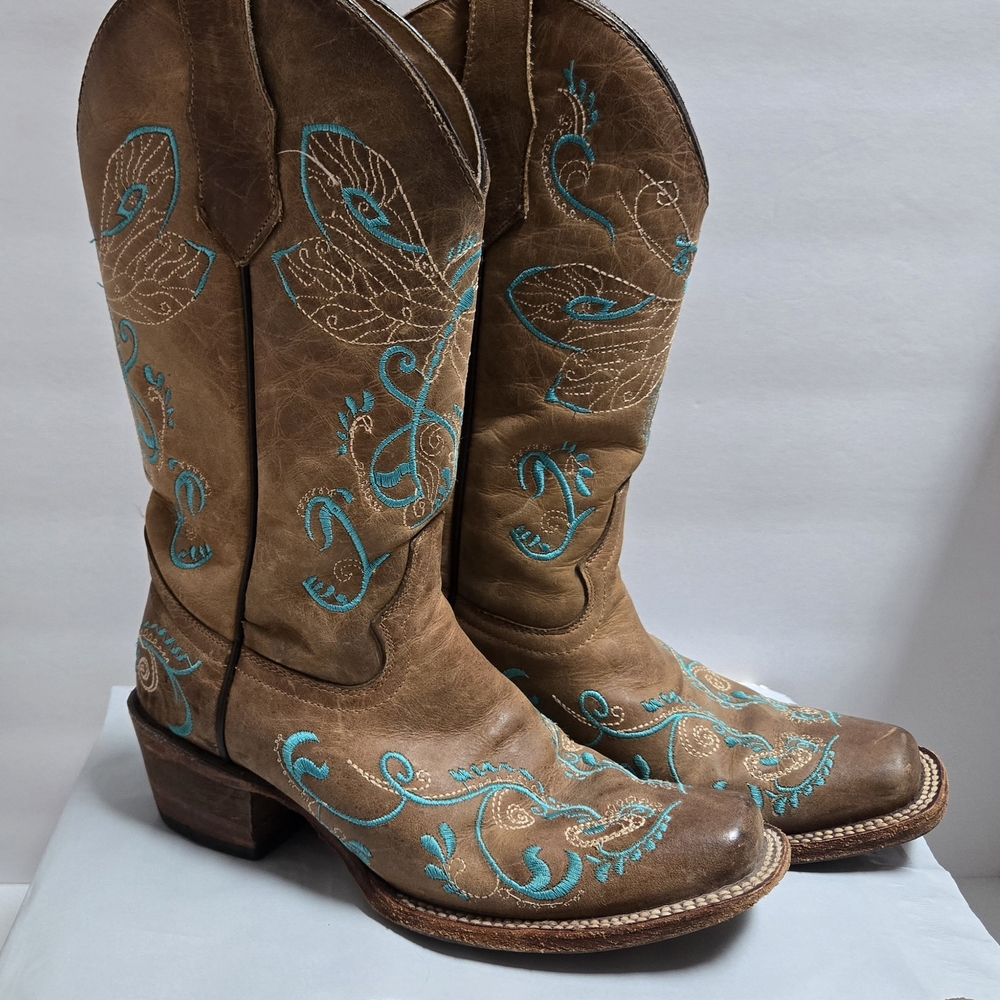 Circle G Brown Distressed Embroidered Dragonfly Western Boots Size 7